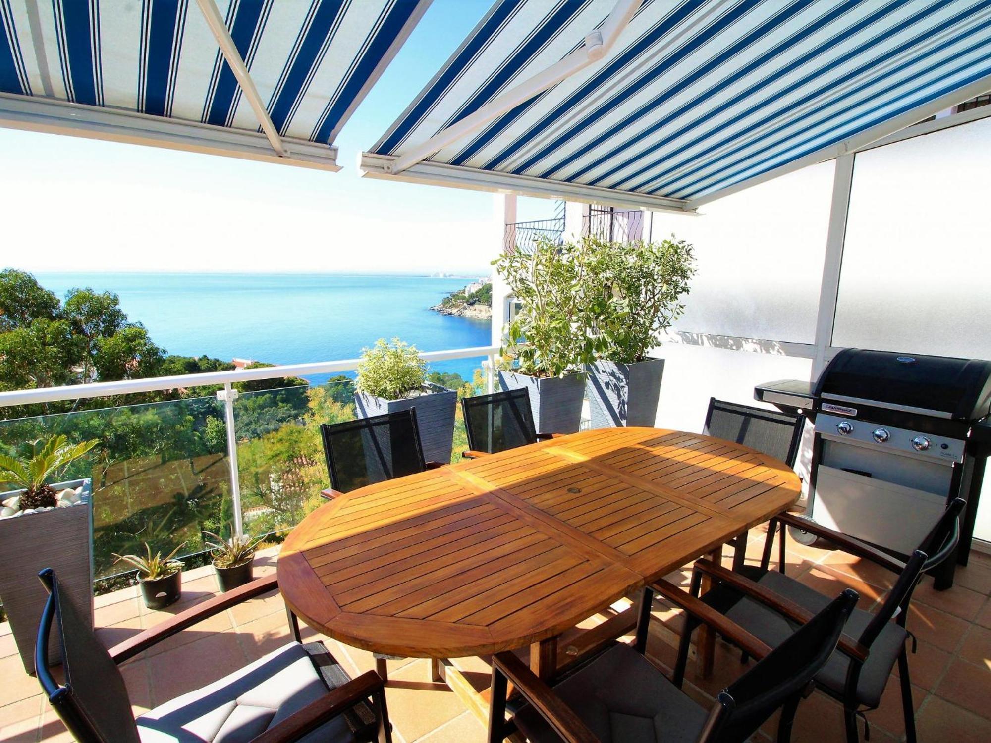 Holiday home 6020 Martin, Casa Con Intimidad, Maravillosa Vista Panoramica A Canyelles Petites, Zona Muy Tranquila En La Colina, Jardin Con Zona Chill-out. A.a. Parking - Es-258-82