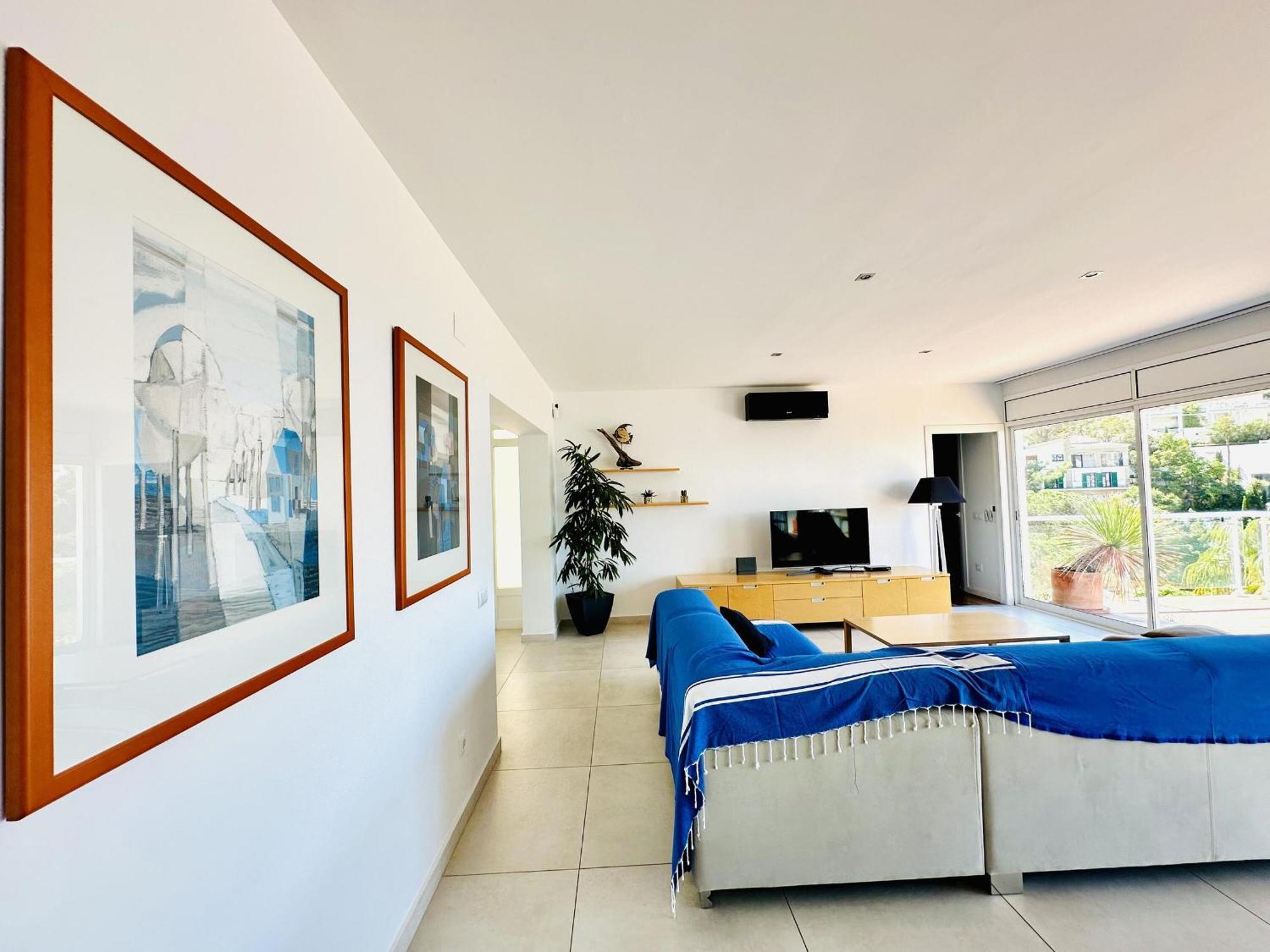 6020 Martin, Casa Con Intimidad, Maravillosa Vista Panoramica A Canyelles Petites, Zona Muy Tranquila En La Colina, Jardin Con Zona Chill-out. A.a. Parking - Es-258-82