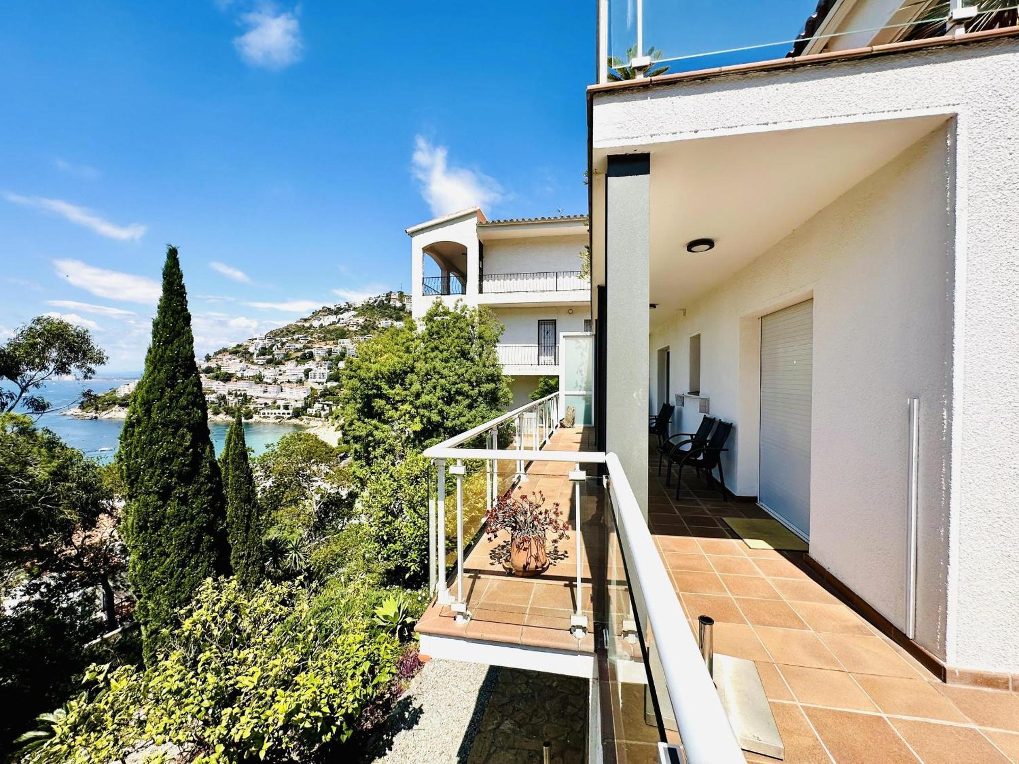 6020 Martin, Casa Con Intimidad, Maravillosa Vista Panoramica A Canyelles Petites, Zona Muy Tranquila En La Colina, Jardin Con Zona Chill-out. A.a. Parking - Es-258-82